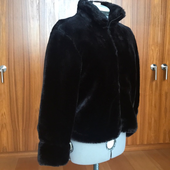 Gap Faux Black Fur Coat - Picture 4 of 6